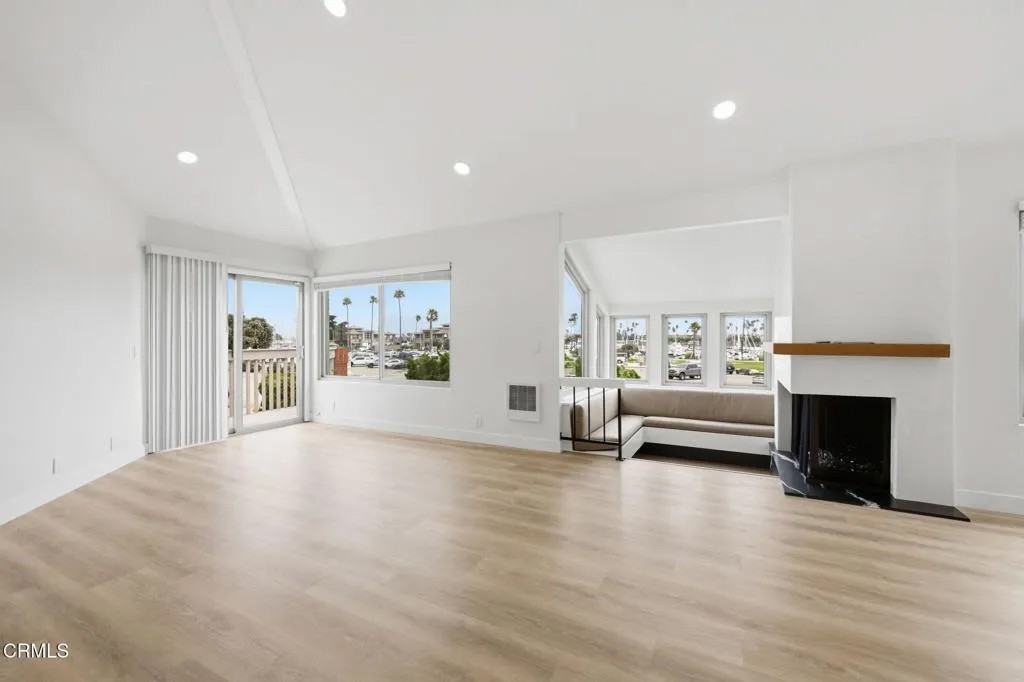 3664 Sunset Lane