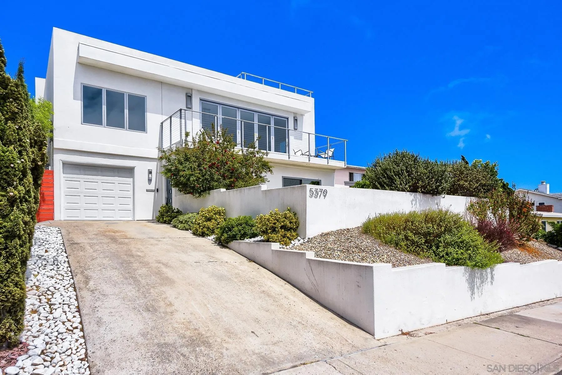 5379 La Jolla Mesa
