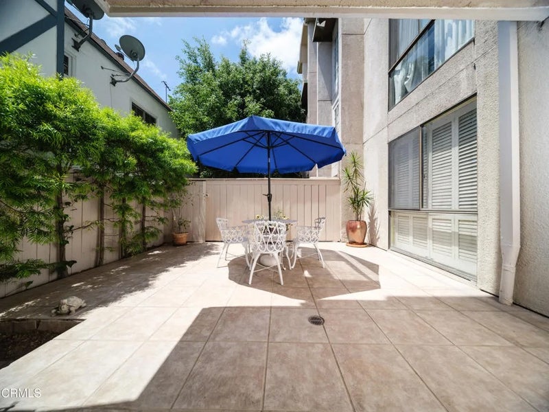 1260 S Beverly Glen Boulevard 104