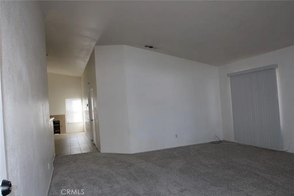 Photo of 43515 Mahogany St, Lancaster, CA 93535 (MLS # SR26011934)