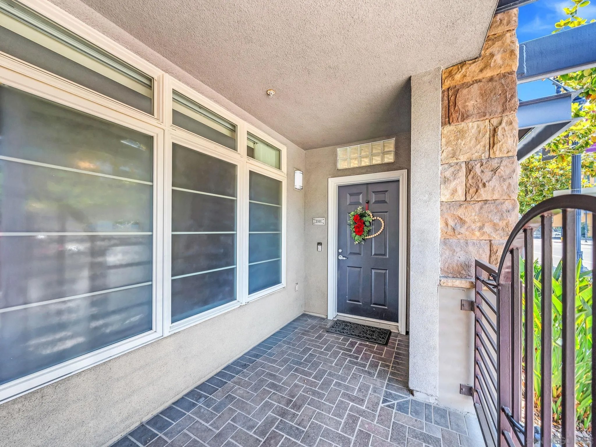 1480 Broadway 2101