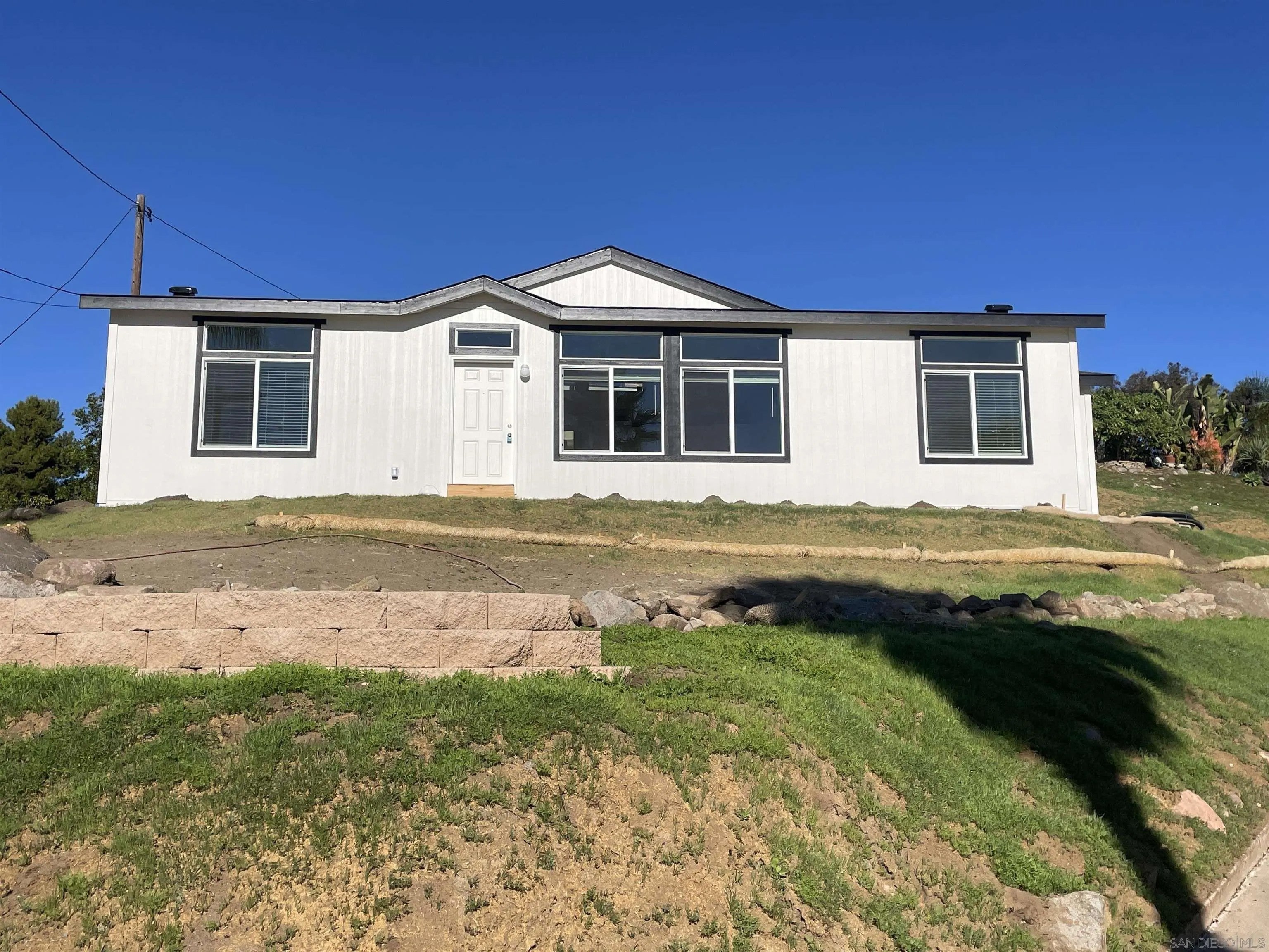 1255 Rhea Place B