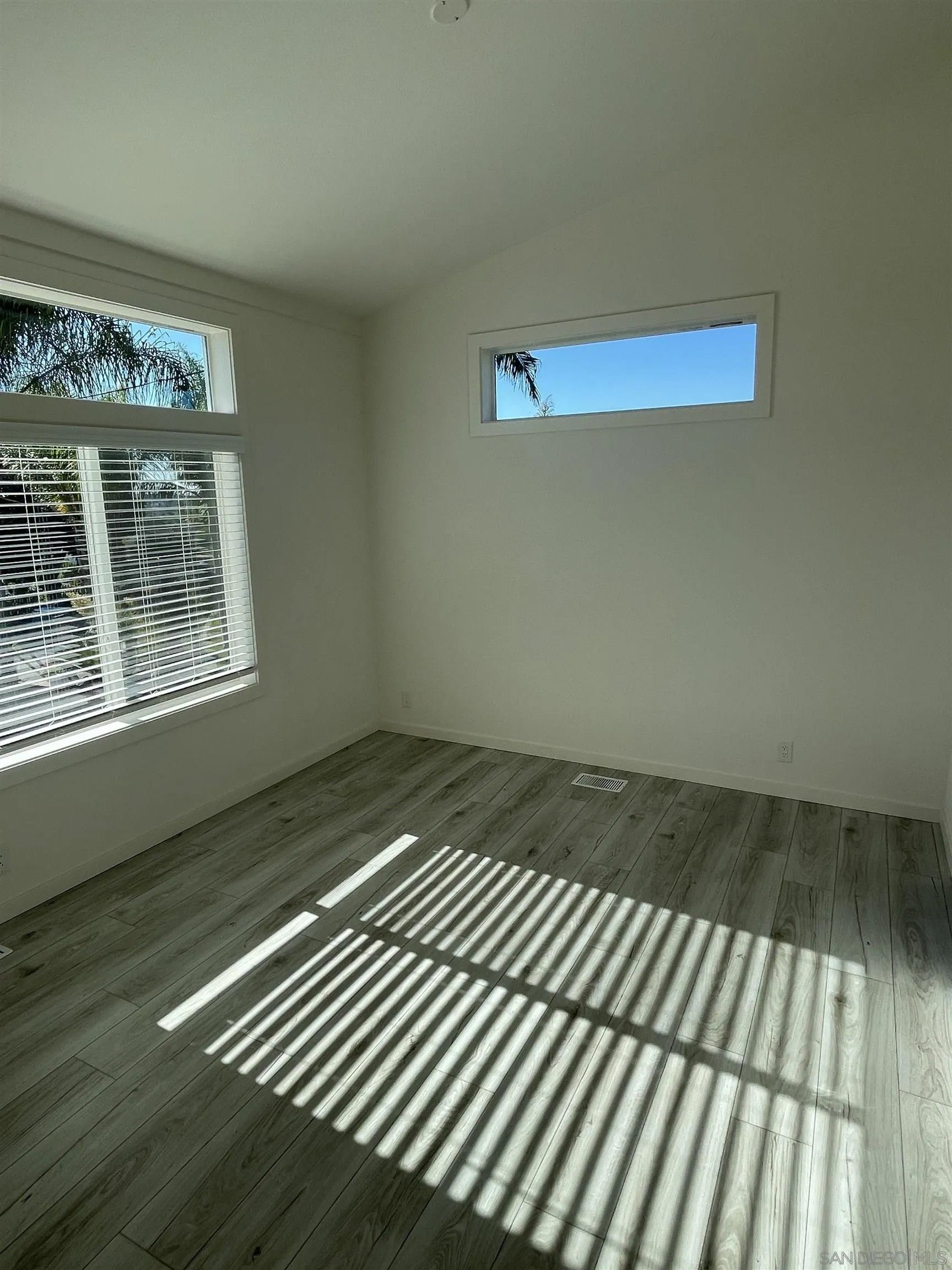 1255 Rhea Place B