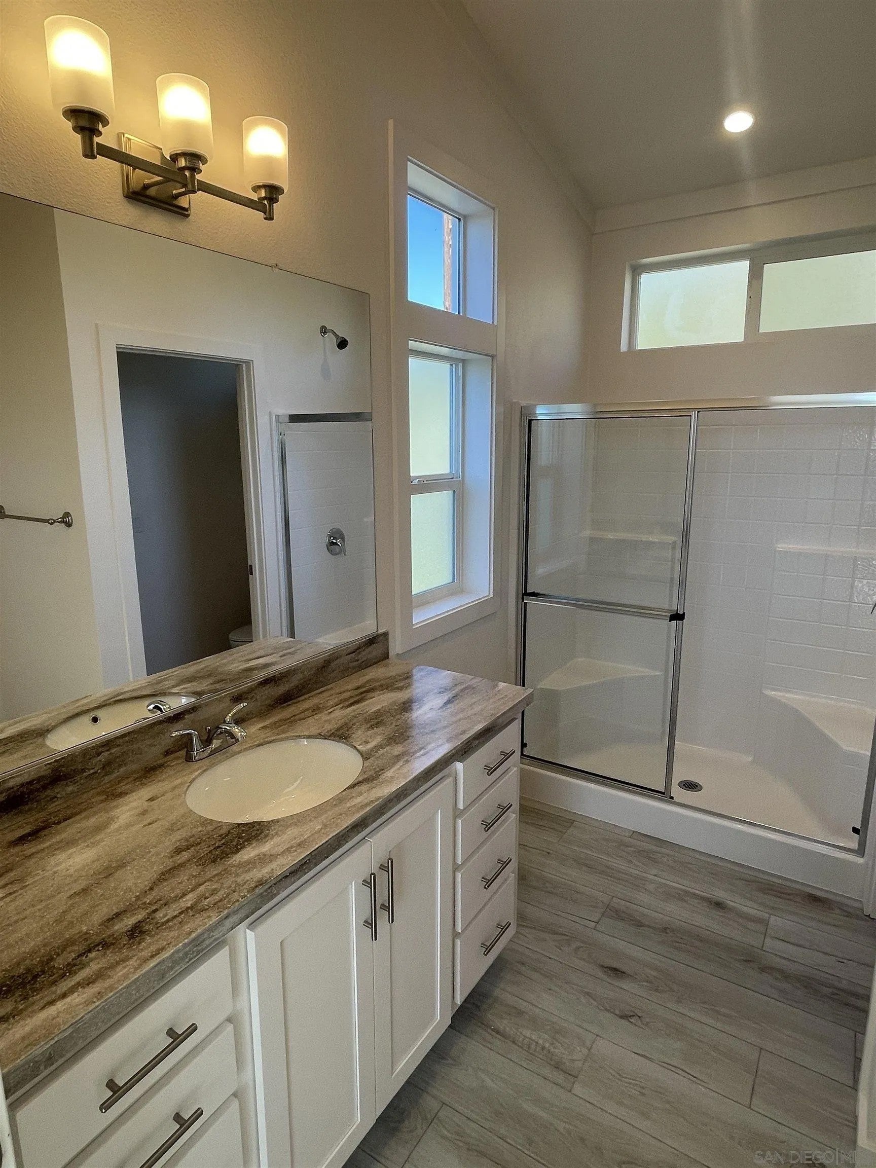 1255 Rhea Place B