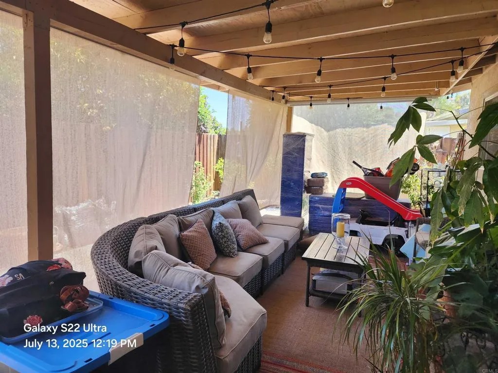 4430 Avenida Del Gado