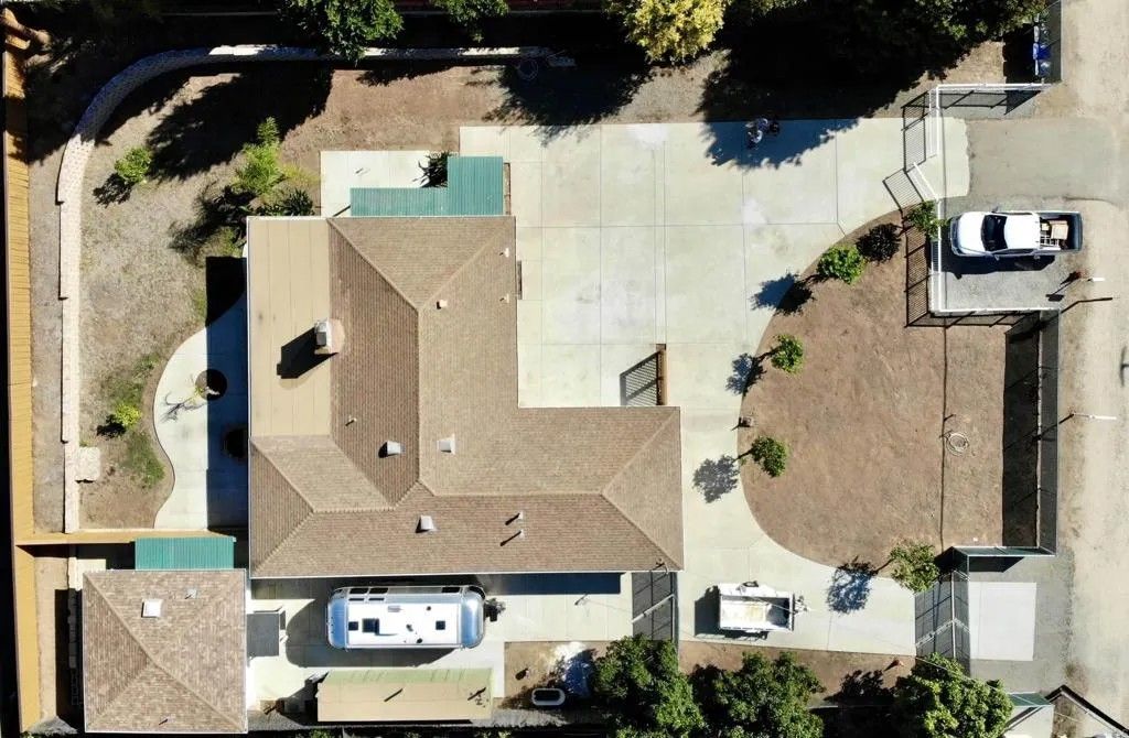 Photo of 2445 S. Stage Coach Lane, Fallbrook, CA 92028 (MLS # NDP2510279)