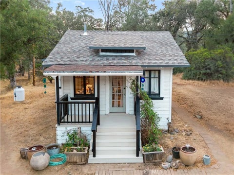 Photo of 23800 West Road, Middletown, CA 95461 (MLS # LC26202416)