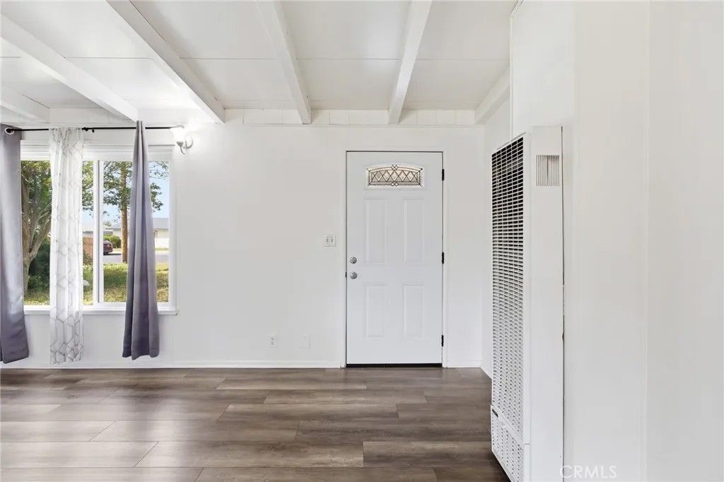 Photo of 40861 Whittier Ave, Hemet, CA 92544 (MLS # IG26076954)