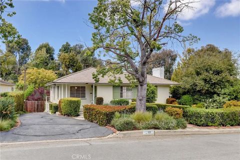 Photo of 121 Via Ardilla, Palos Verdes Estates, CA 90274 (MLS # SB25244824)