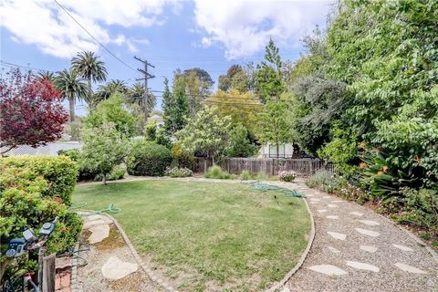 Tiny photo for 121 Via Ardilla, Palos Verdes Estates, CA 90274 (MLS # SB25244824)