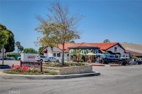 Tiny photo for 121 Via Ardilla, Palos Verdes Estates, CA 90274 (MLS # SB25244824)