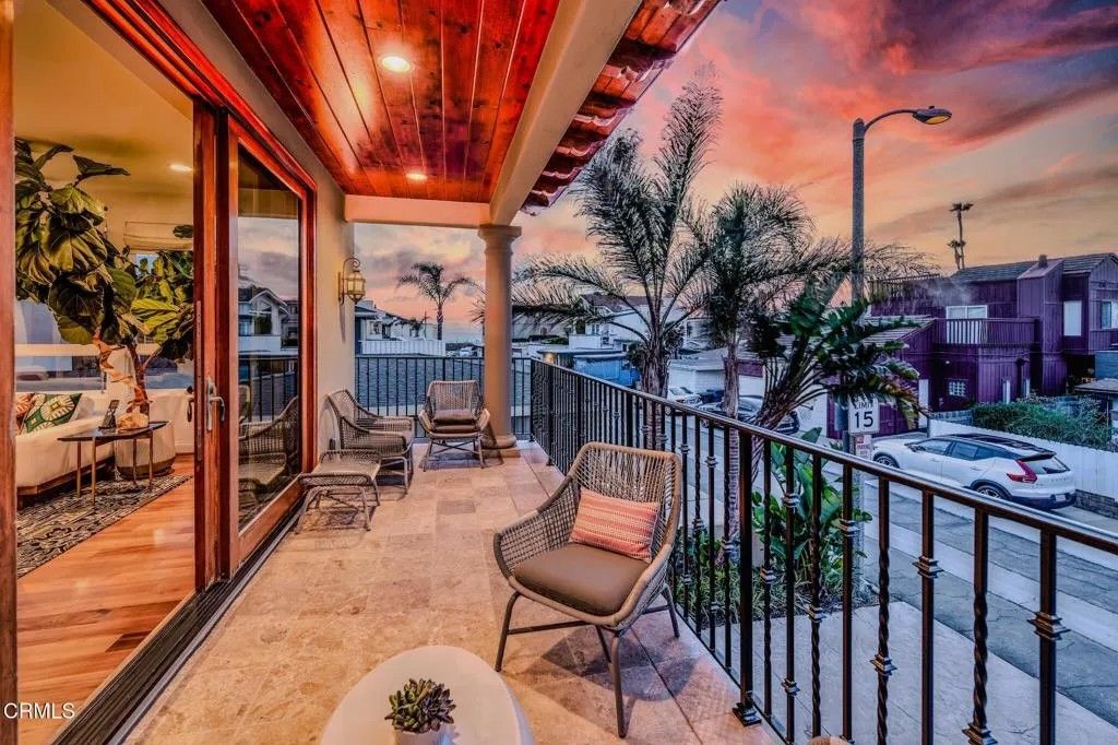 Photo of 1158 Shelburn Lane, Ventura, CA 93001 (MLS # V1-33961)