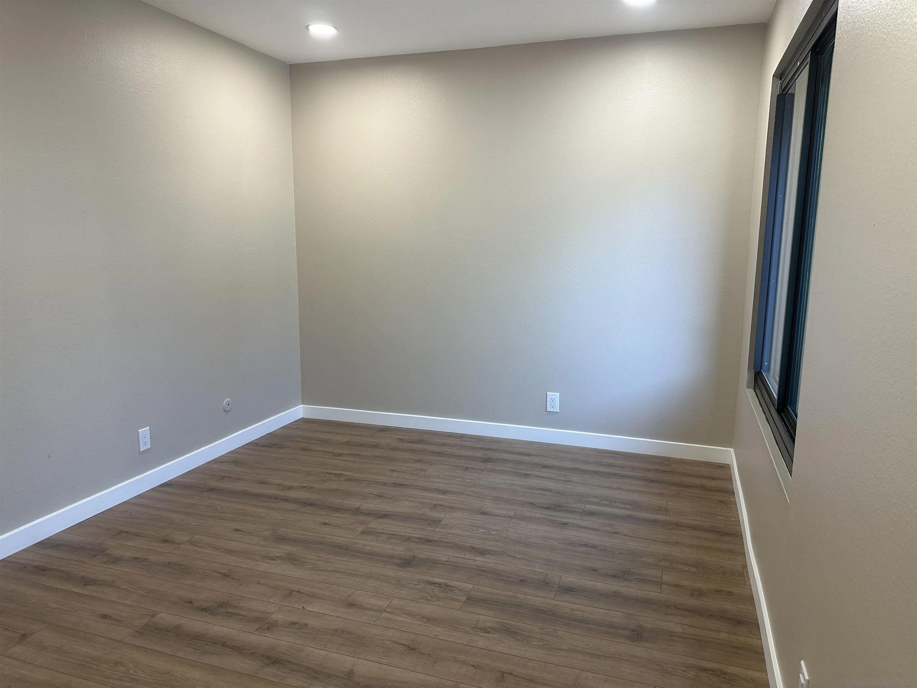 3885 Caminito Litoral 230