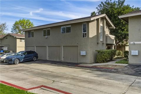 Tiny photo for 995 Amistad Pl #D, El Cajon, CA 92019 (MLS # PW26013415)