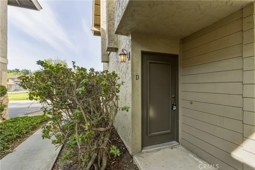 Photo of 995 Amistad Pl #D, El Cajon, CA 92019 (MLS # PW26013415)