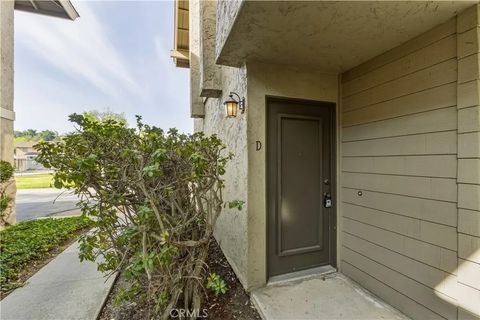 Tiny photo for 995 Amistad Pl #D, El Cajon, CA 92019 (MLS # PW26013415)