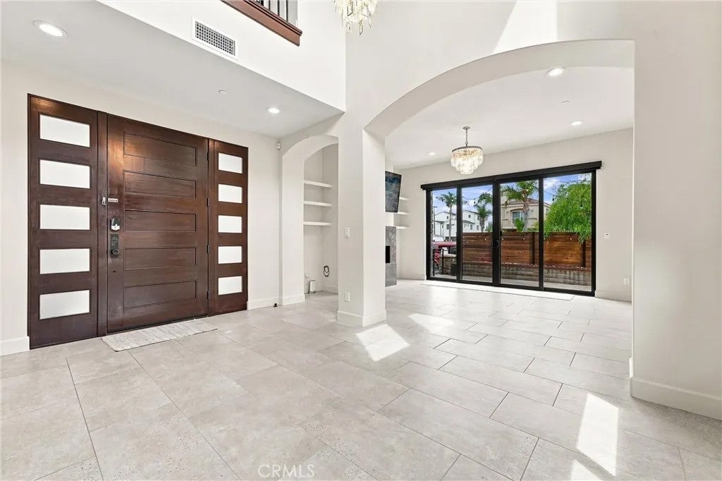 1017 Delaware