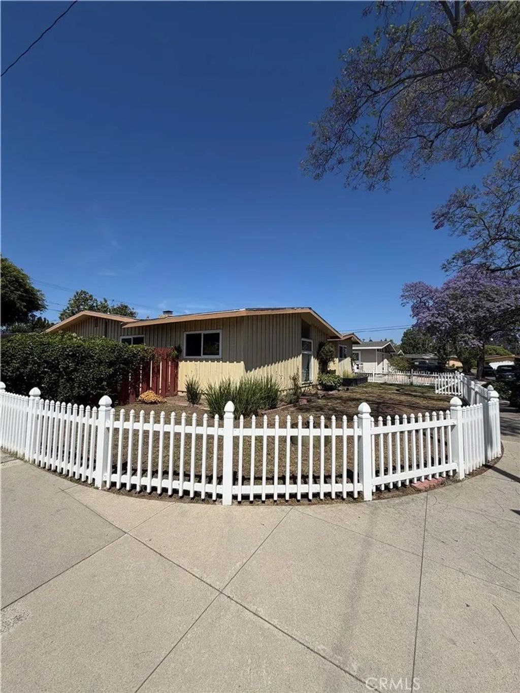Photo of 1601 Wellington Ave, Santa Ana, CA 92701 (MLS # PW26080033)