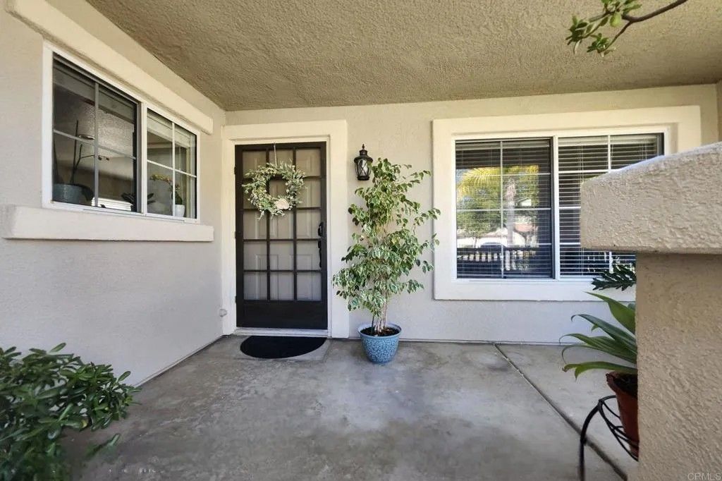 Photo of 23800 Corte Picante, Murrieta, CA 92562 (MLS # NDP2601087)