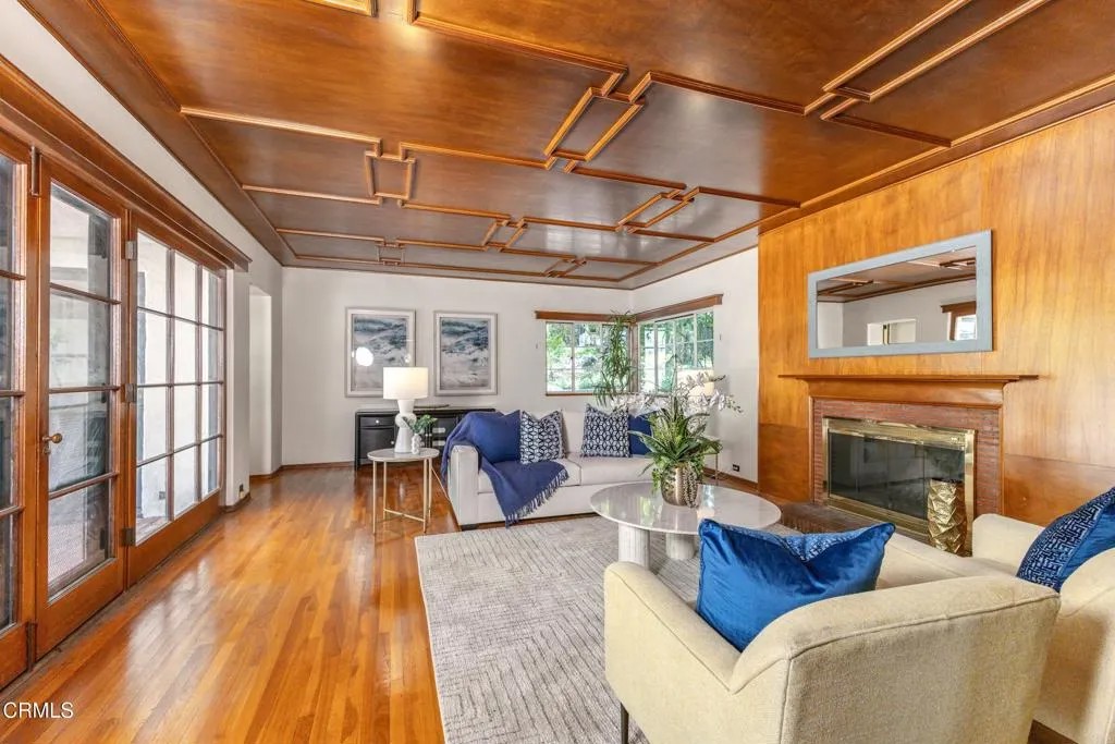 2421 Ridgeway Road