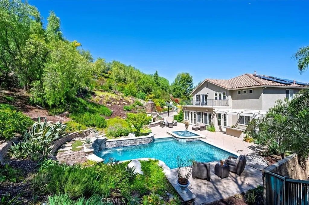 Photo of 7 Santa Maria, Rancho Santa Margarita, CA 92688 (MLS # OC26050539)