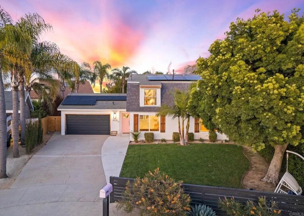 Photo of 1532 Hicks Street, Oceanside, CA 92054 (MLS # NDP2600154)