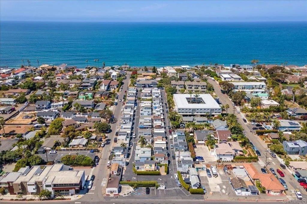 Photo of 1624 N. Coast Highway 101 #6, Encinitas, CA 92024 (MLS # NDP2604131)