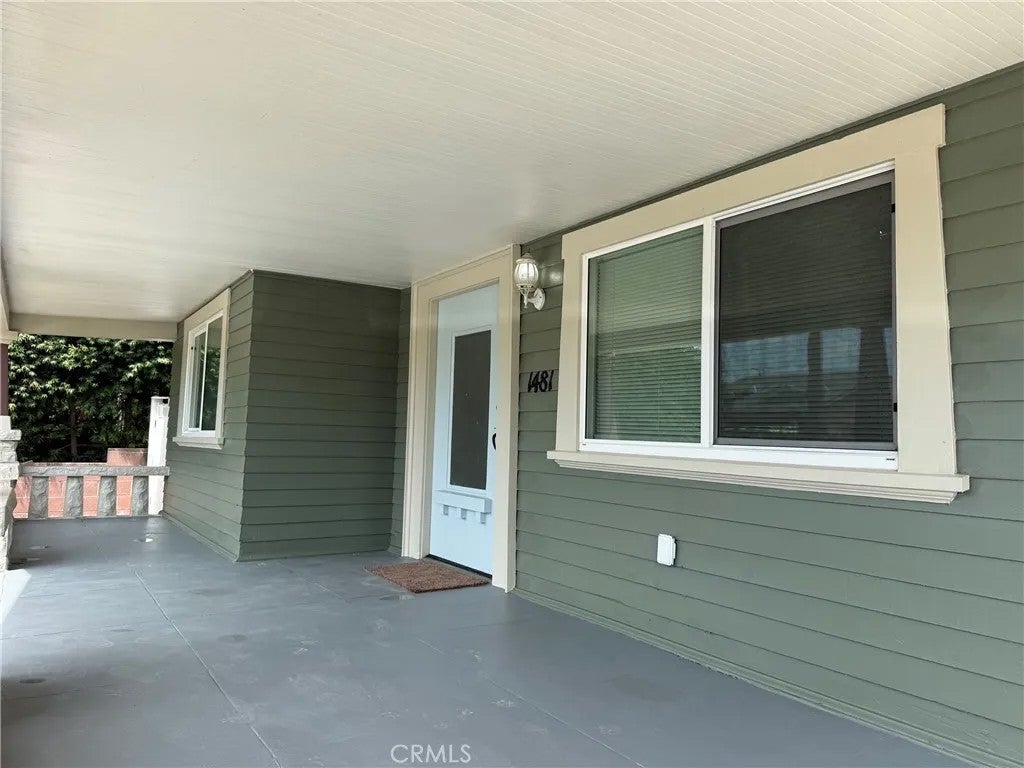 1481 W 49th