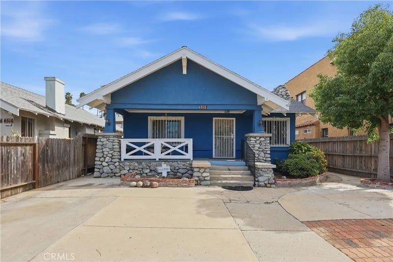 4518 S Van Ness