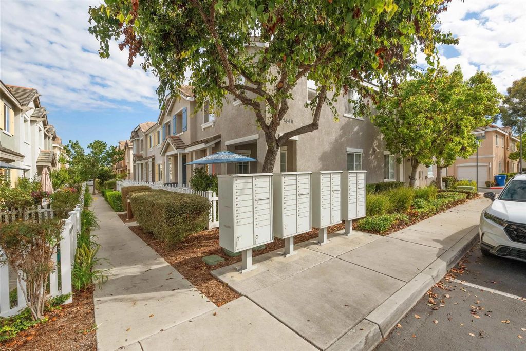 Photo of 1440 Levant Ln #1, Chula Vista, CA 91913 (MLS # 250041878)