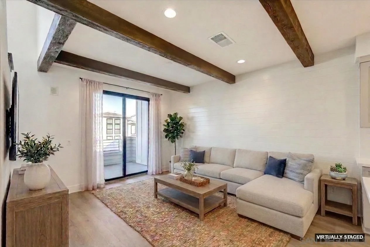 1602 San Remo Pl. 104