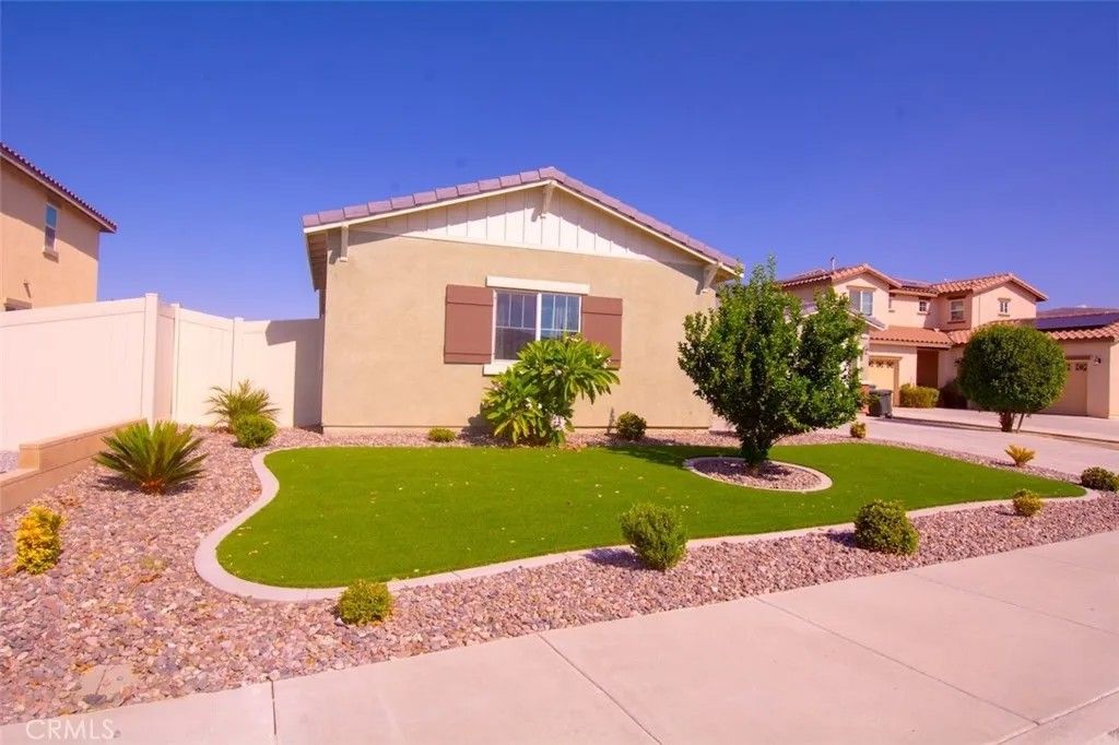Photo of 1838 Blaze Lane, San Jacinto, CA 92582 (MLS # CV25234936)