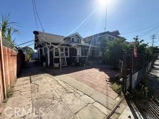 336 W 45th Street