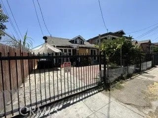 336 W 45th Street