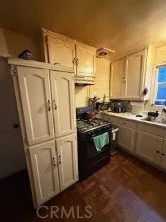 336 W 45th Street