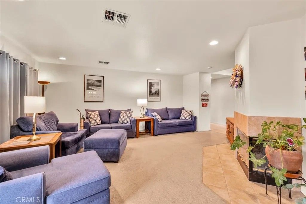 Photo of 57158 Selecta Ave, Yucca Valley, CA 92284 (MLS # JT25278794)