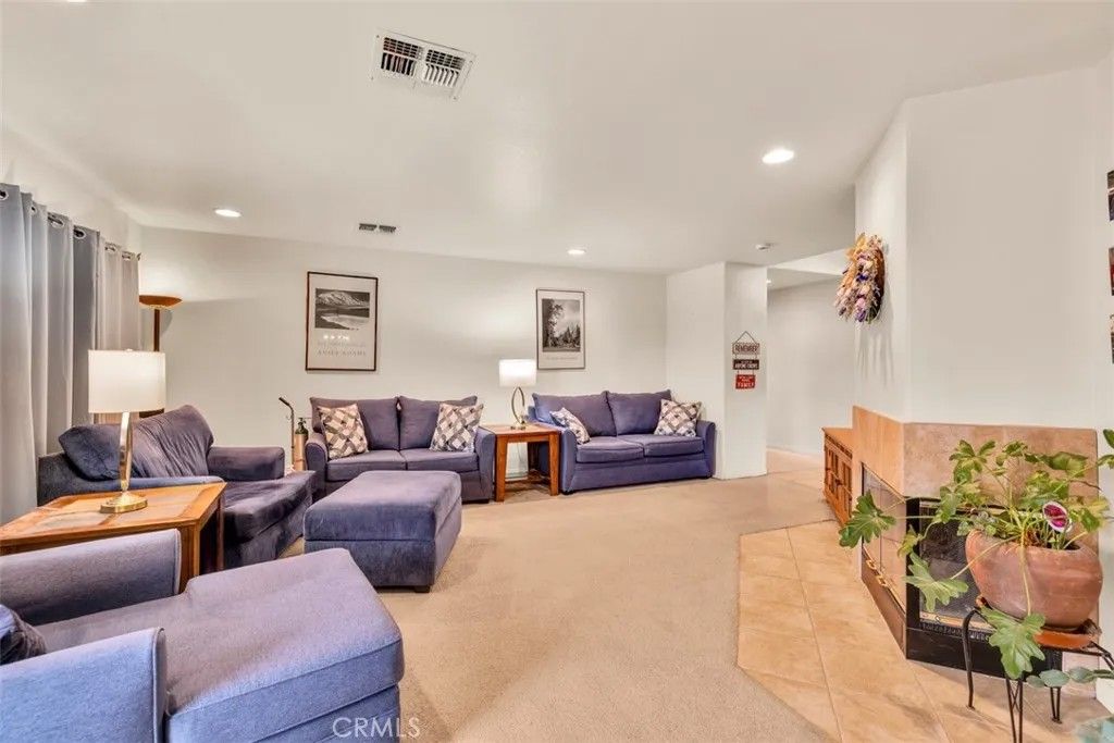 Photo of 57158 Selecta Ave, Yucca Valley, CA 92284 (MLS # JT25278794)