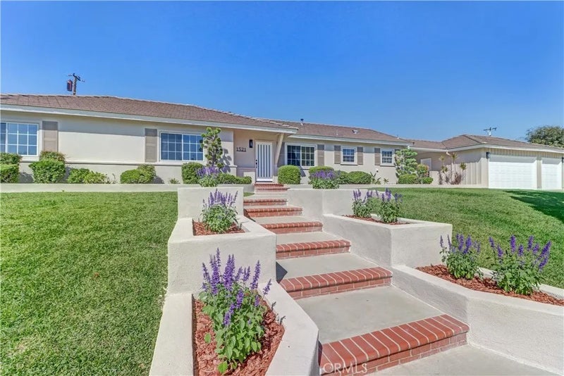 1521 Melody Lane