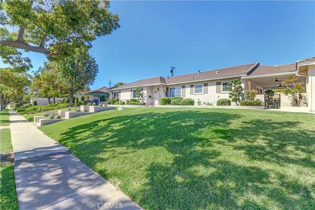 1521 Melody Lane