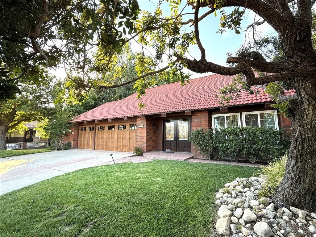 5717 Shire Court