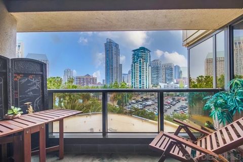 Tiny photo for 100 Harbor Drive #605, San Diego, CA 92101 (MLS # 250037813)