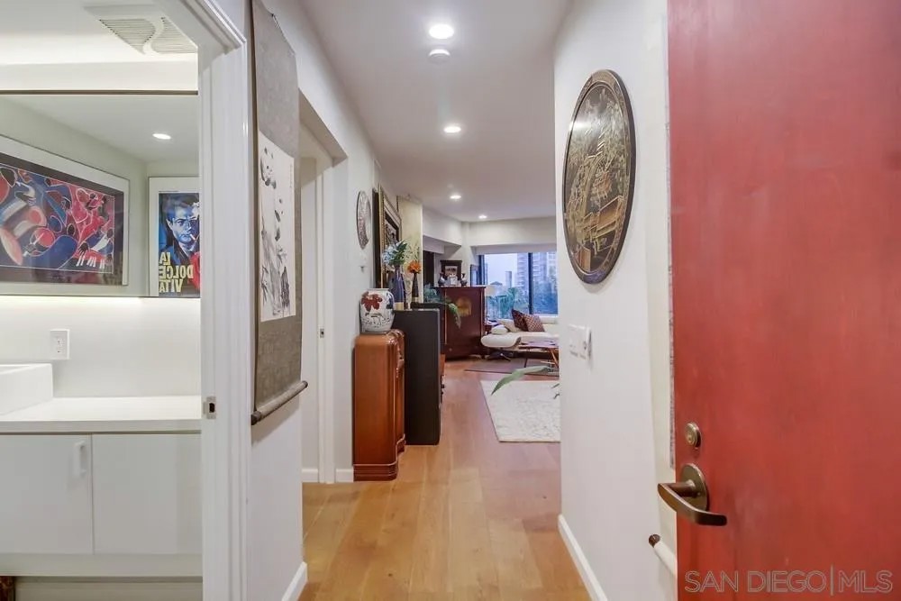 100 Harbor Drive 605