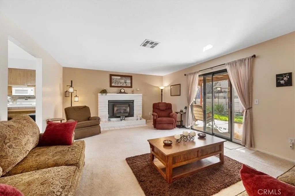 Photo of 834 Nicklaus St, Paso Robles, CA 93446 (MLS # PI26022857)