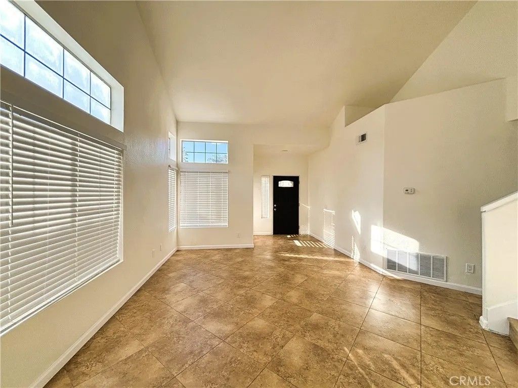 Photo of 2958 Hampshire Cir, Corona, CA 92879 (MLS # TR26070530)