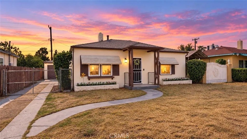 Photo of 2828 N Sierra Way, San Bernardino, CA 92405 (MLS # CV26196982)