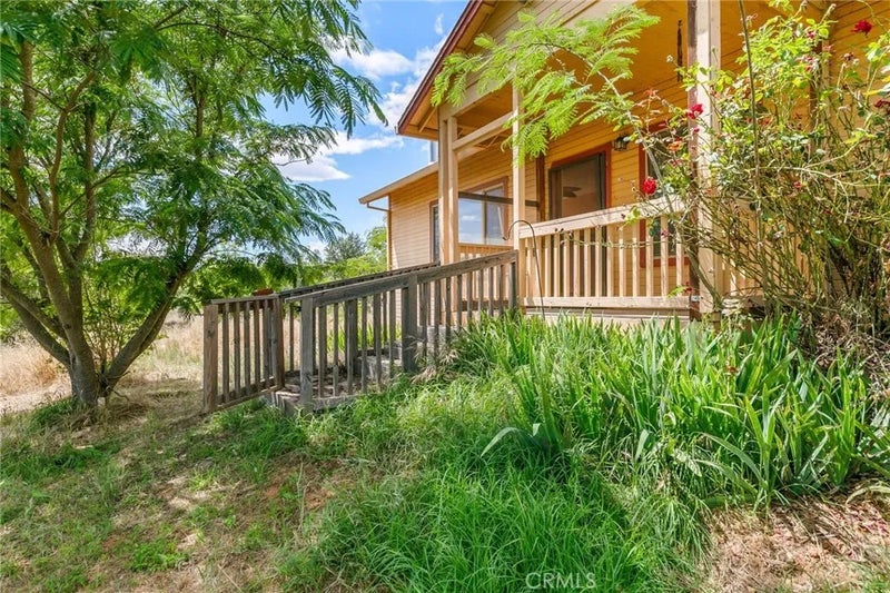 5670 Clay Trail