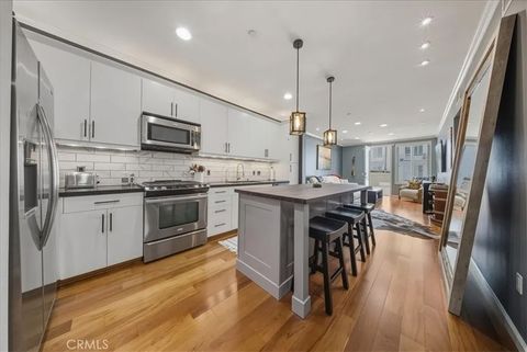 Photo of 1901 S Victoria Ave #116, Oxnard, CA 93035 (MLS # OC25280619)