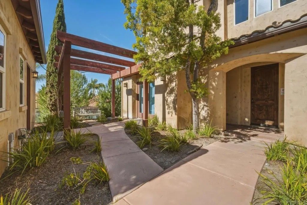 Photo of 2556 La Costa Avenue, Carlsbad, CA 92009 (MLS # PTP2601951)