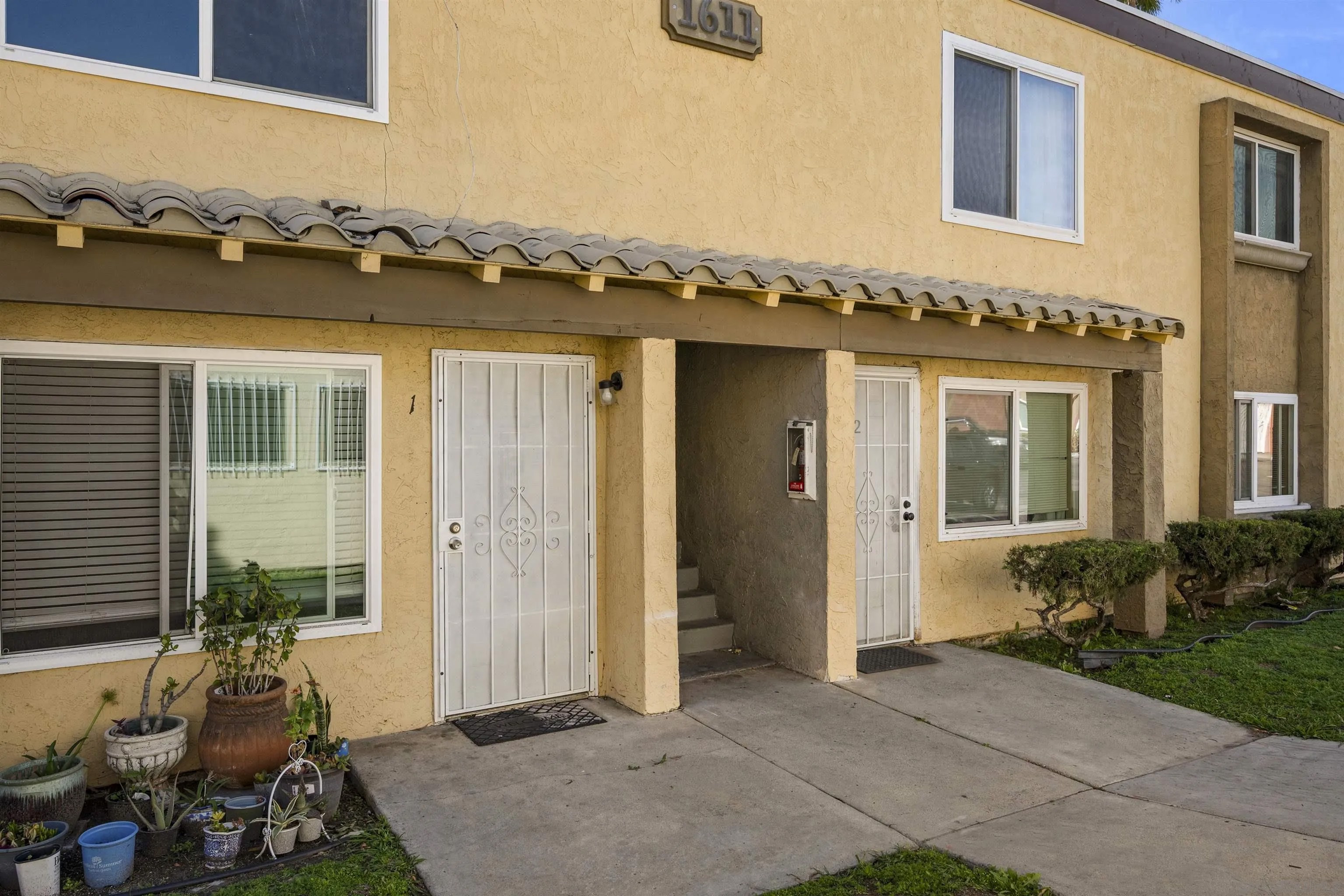 1611 Pentecost Way 3