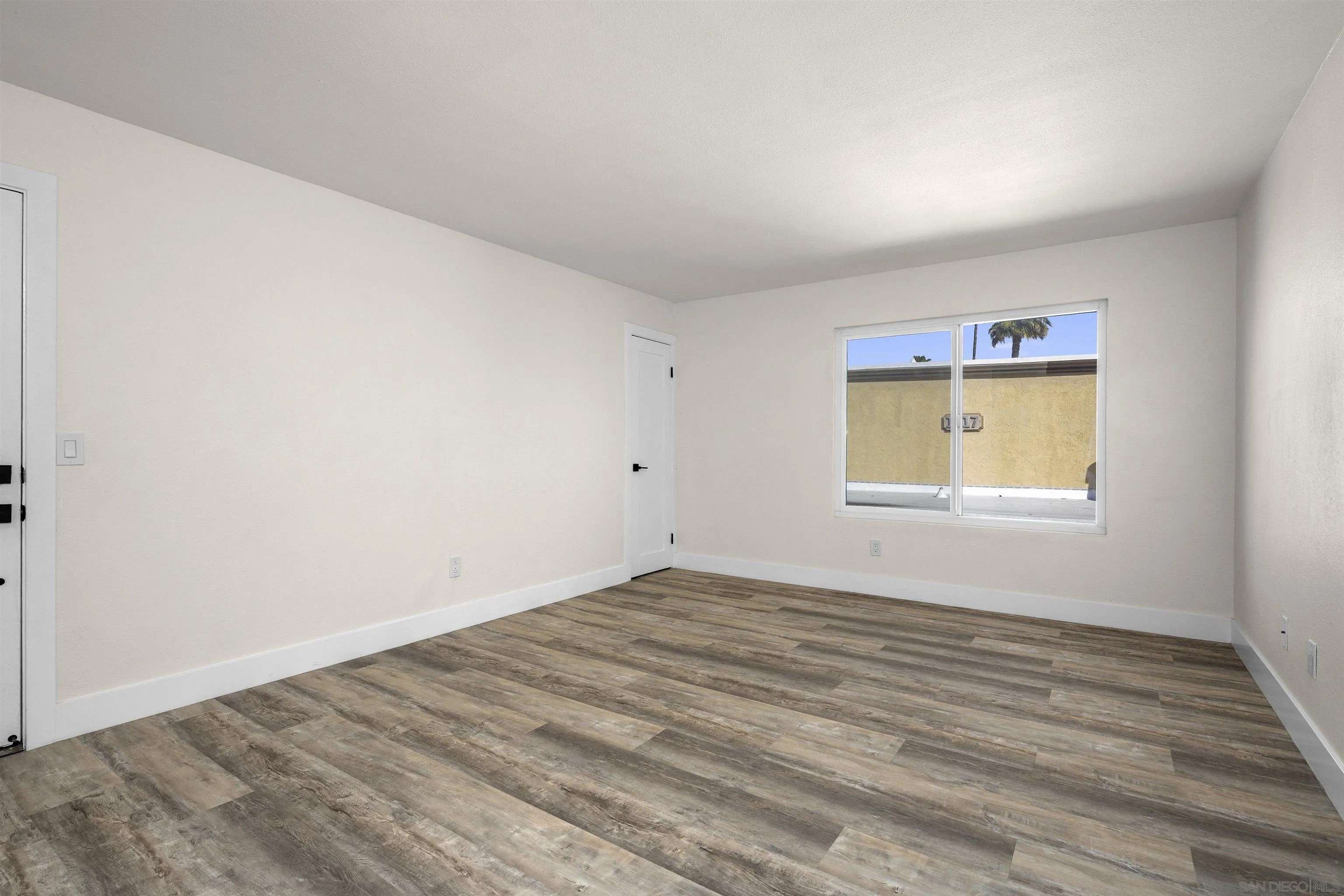 1611 Pentecost Way 3